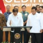 Presiden RI Joko Widodo didampingi Menteri Pertahanan Prabowo Subianto (dok: detikindonesia.co.id) ANTARA