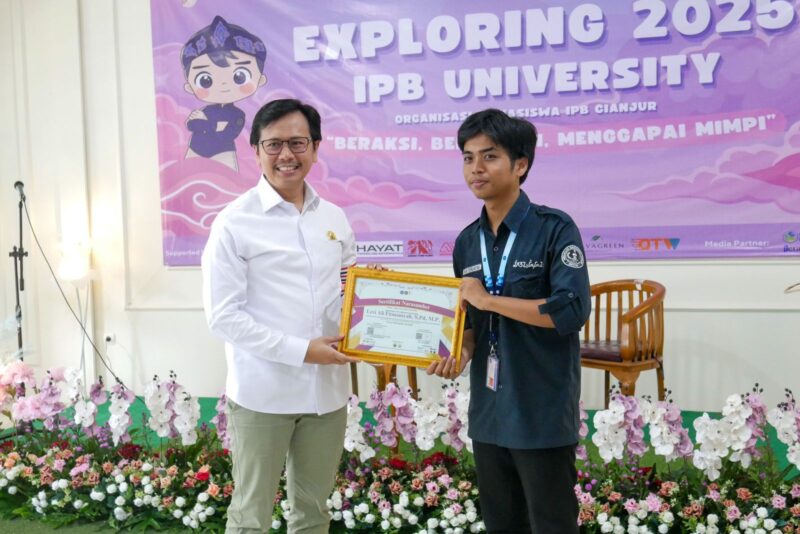 Wakil Ketua DPRD Cianjur, Lepi Ali Firmansyah, dalam sebuah acara Talkshow Exploring 2025 IPB University di Balai Prayoga Cianjur. 