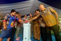 Penekanan tombol tiang pancang Ground Breaking Mall Sorong Modern City (Istimewa)