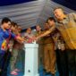 Penekanan tombol tiang pancang Ground Breaking Mall Sorong Modern City (Istimewa)