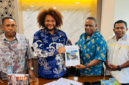 Senator dapil Papua Barat Daya Mananwir Paul Finsen Mayor (kedua kiri). (Foto: Istimewa)