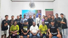 Anggota Dewan Perwakilan Rakyat Papua Barat (DPRPB) Aloysius Paulus Siep menggelar reses I di Sekretariat Futsal Valerio, Manggoapi Manokwari Papua Barat, Kamis (13/2/2025). Artikel ini telah tayang di Tribunpapuabarat.com dengan judul Aloysius Paulus Siep Serap Aspirasi Atlet Futsal Papua Barat, https://papuabarat.tribunnews.com/2025/02/14/aloysius-paulus-siep-serap-aspirasi-atlet-futsal-papua-barat.(Detik Indonesia/ Tribun Papua Barat)