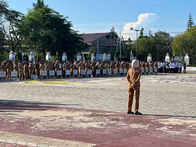 Apel pagi di Sorong (Sumber : Kapabar.com)