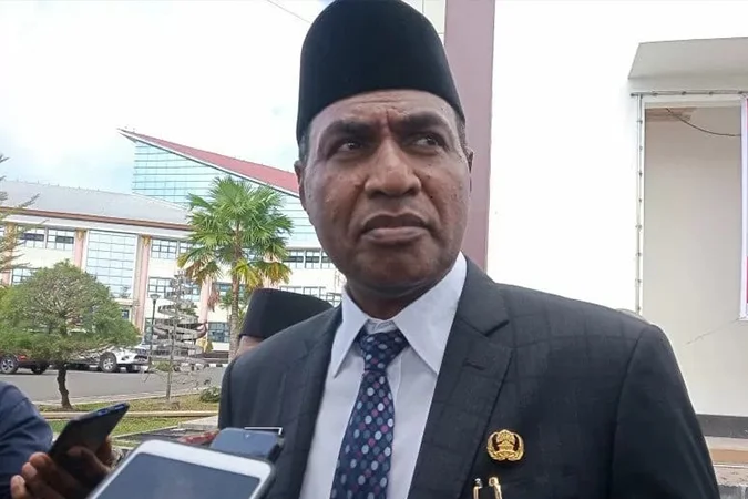 Wakil Gubernur Papua Barat Mohamad Lakotani (Istimewa)