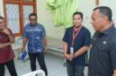 Wali Kota dan Wakil Wali Kota Tidore Kepulauan, Maluku Utara Muhammad Sinen dan Ahmad Laiman tinjau saat melakukan peninjauan di salah satu puskesmas, Kamis (13/3/2025). (Detik Indonesia/Tribunnews/Humas Tidore Kepulauan)