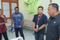 Wali Kota dan Wakil Wali Kota Tidore Kepulauan, Maluku Utara Muhammad Sinen dan Ahmad Laiman tinjau saat melakukan peninjauan di salah satu puskesmas, Kamis (13/3/2025). (Detik Indonesia/Tribunnews/Humas Tidore Kepulauan)