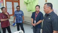 Wali Kota dan Wakil Wali Kota Tidore Kepulauan, Maluku Utara Muhammad Sinen dan Ahmad Laiman tinjau saat melakukan peninjauan di salah satu puskesmas, Kamis (13/3/2025). (Detik Indonesia/Tribunnews/Humas Tidore Kepulauan)