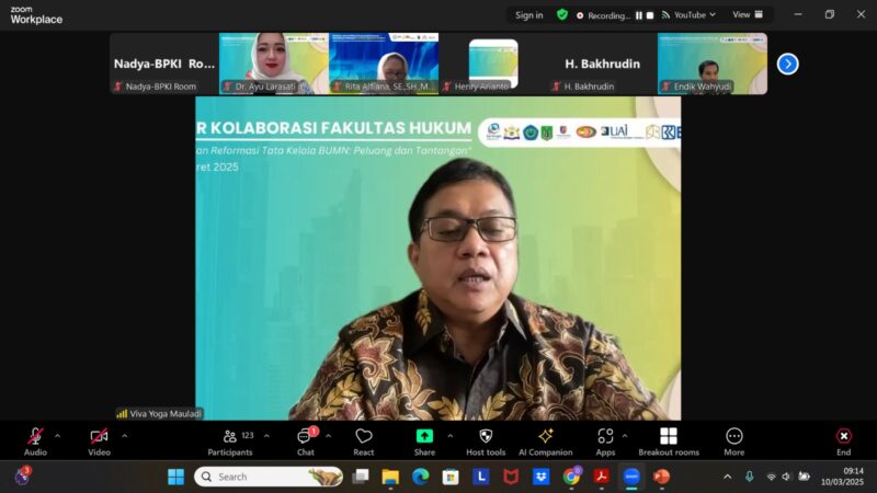 Wakil Menteri Transmigrasi Viva Yoga Mauladi saat menjadi keynote speech dalam webinar yang digelar oleh Fakultas Hukum (FH) Universitas Esa Unggul, Jakarta, 10/3/2025. (Detik Indonesia/Semarak.co)